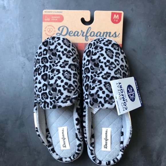 Dearfoam cheetah slippers Clearance